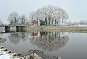 Januari Stuw in Junne